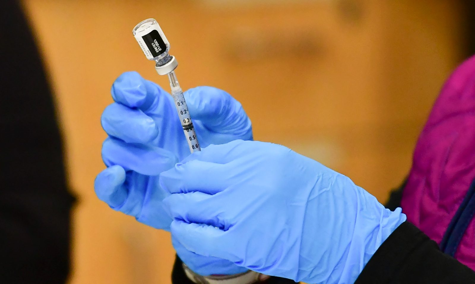 Bill Allows Unvaccinated W.Va. Workers To Receive Unemployment - Vimarsana News
